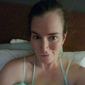 Meet your Posher, Ila